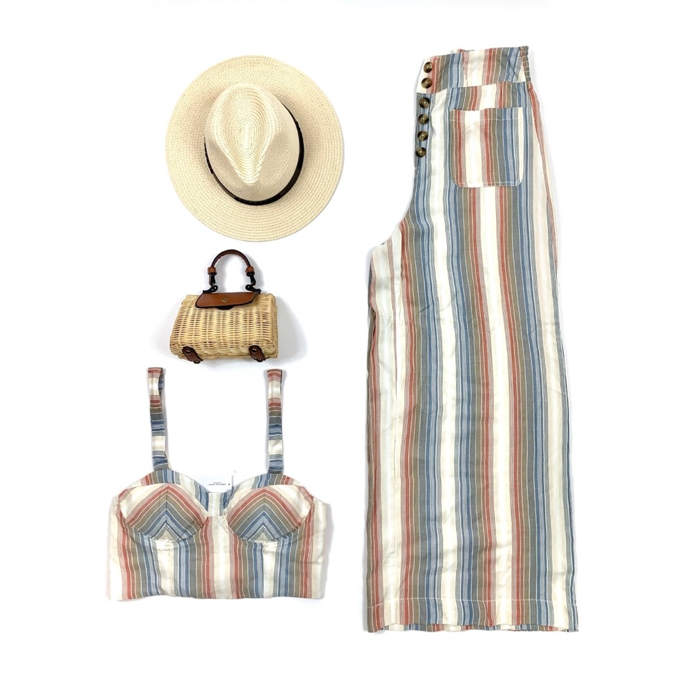 ❌SOLD❌ AEO 2 Piece Set